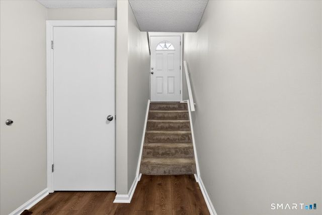 305 Monticello Drive 305, Branford, CT 06405