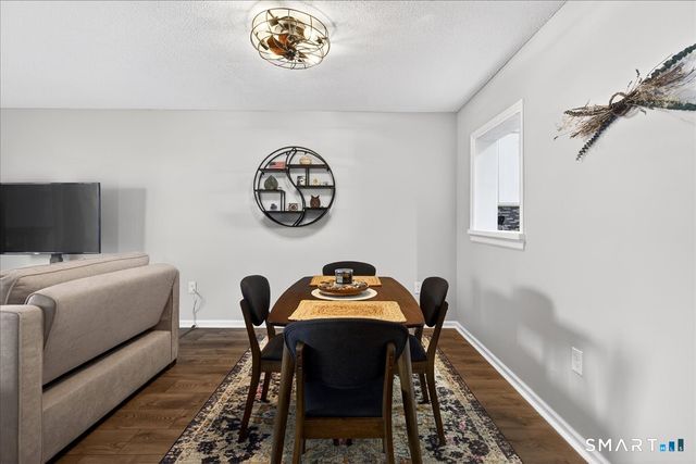 305 Monticello Drive 305, Branford, CT 06405