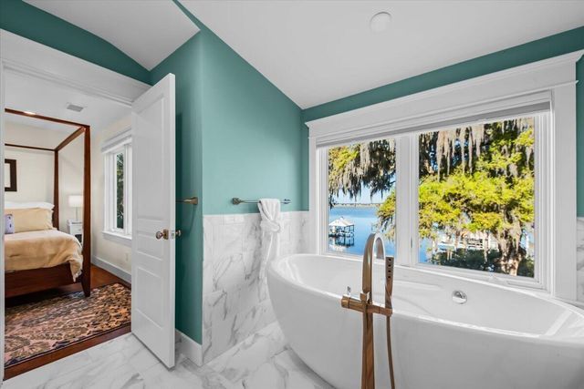 173 Stono Drive, Charleston, SC 29412