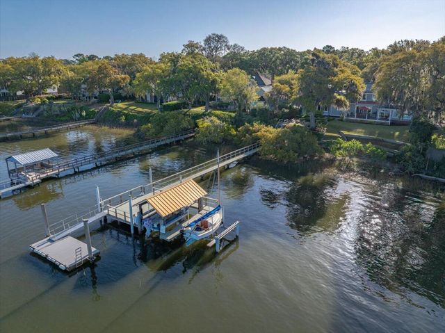 173 Stono Drive, Charleston, SC 29412