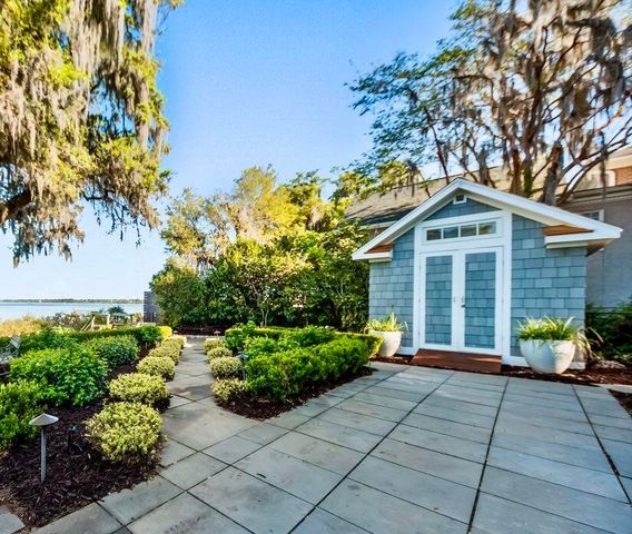 173 Stono Drive, Charleston, SC 29412