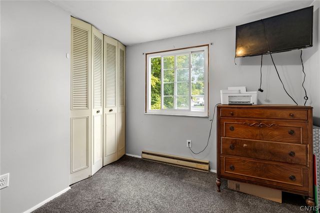 8056 Beacon Hill Circle, Clay, NY 13090