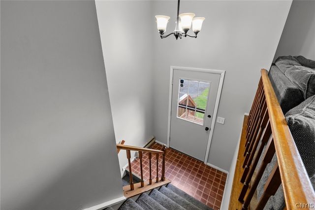 8056 Beacon Hill Circle, Clay, NY 13090