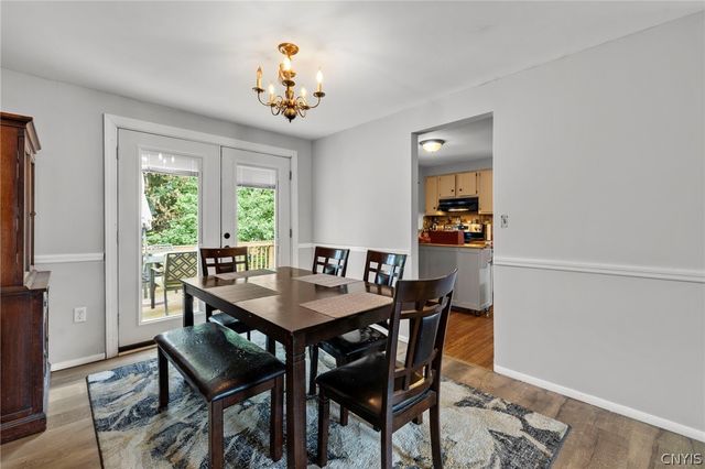 8056 Beacon Hill Circle, Clay, NY 13090