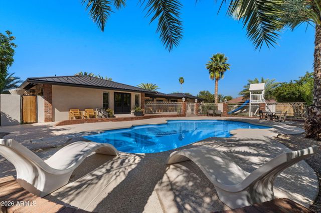 1441 E CAROLINE Lane, Tempe, AZ 85284