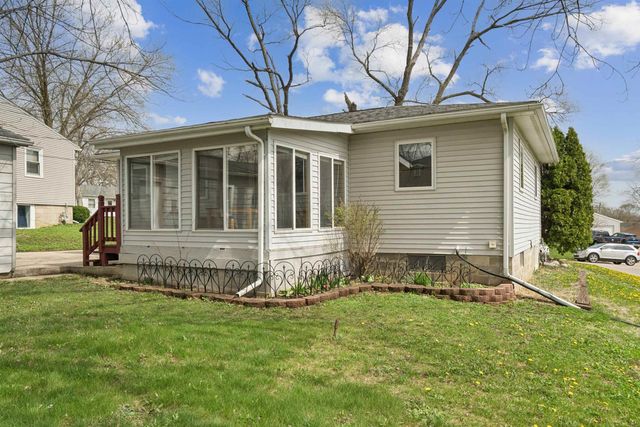 940 Littlefield Road, Waterloo, IA 50701