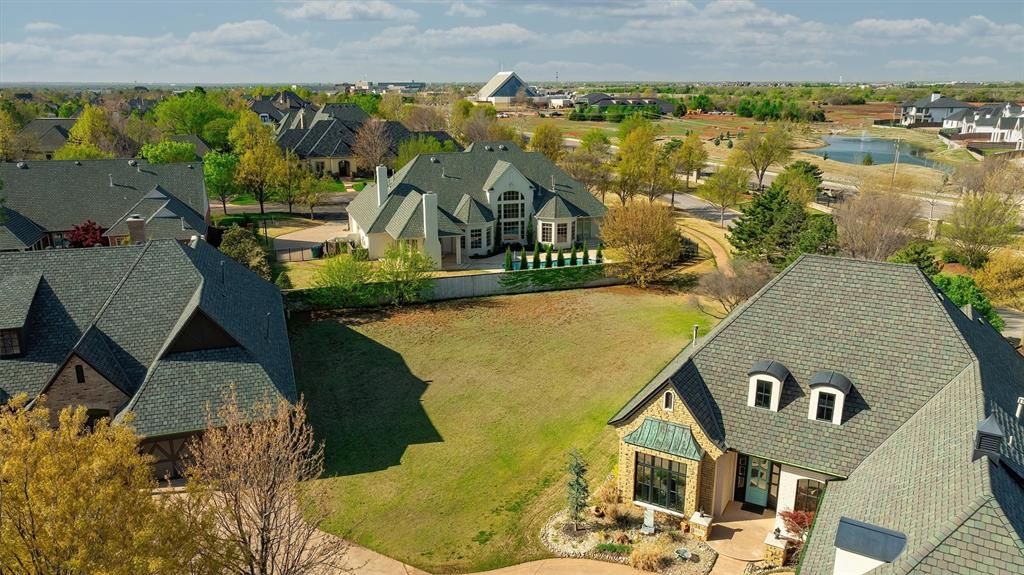 14700 Hollyhock Drive, Oklahoma City, OK 73142