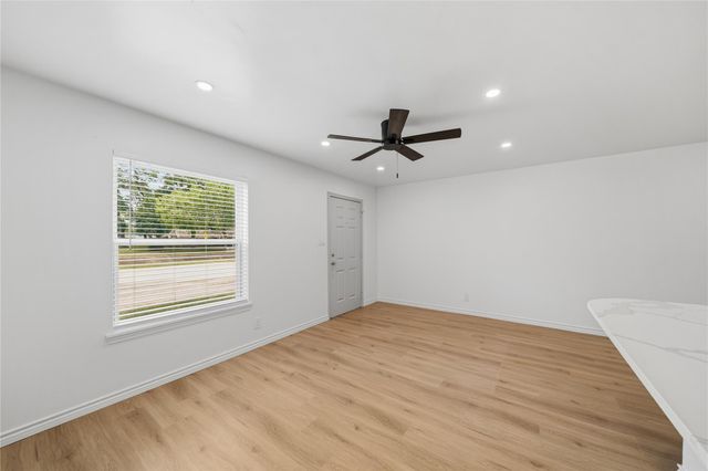 1405 Shadowdale Drive 23, Houston, TX 77043