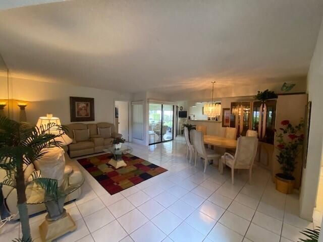 3367 Perimeter Drive, Greenacres, FL 33467