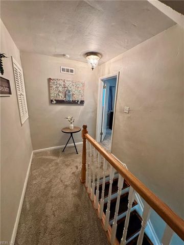 4732 Bunker Hill LN, Virginia Beach, VA 23462