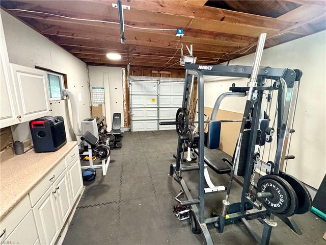 4732 Bunker Hill LN, Virginia Beach, VA 23462