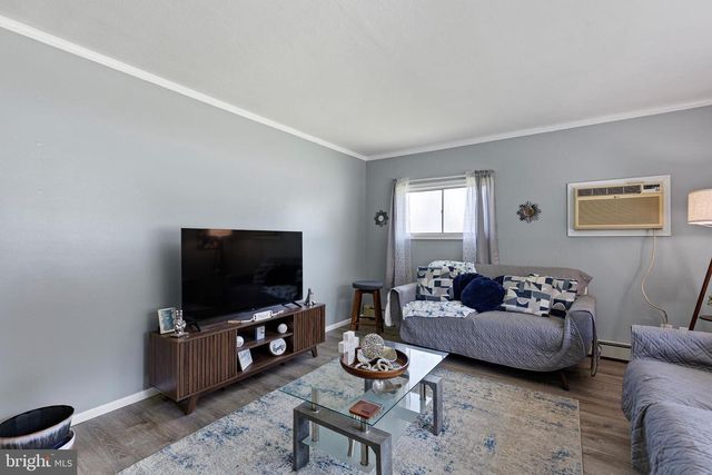 25 KOLLMAN, Newark, DE 19713