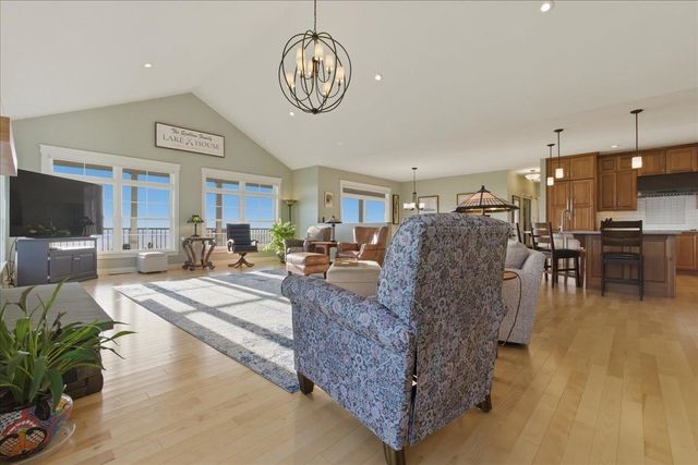 405 Harriet Drive B, Georgia, VT 05478