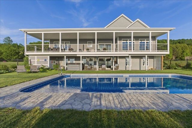 405 Harriet Drive B, Georgia, VT 05478