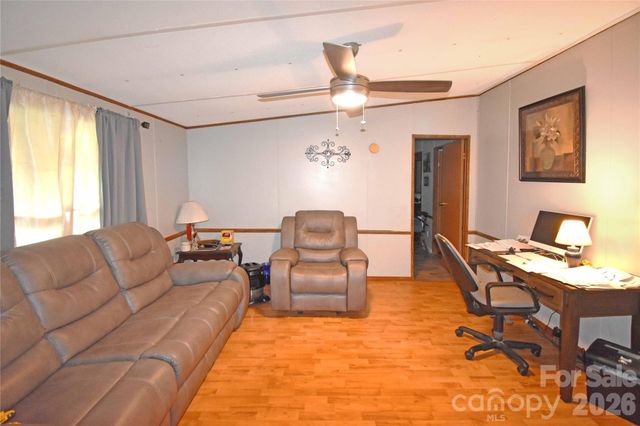 1515 States Avenue, Morganton, NC 28655