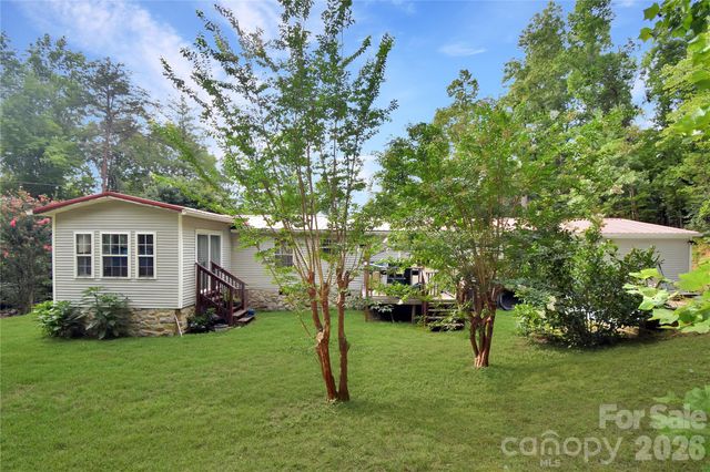 1515 States Avenue, Morganton, NC 28655