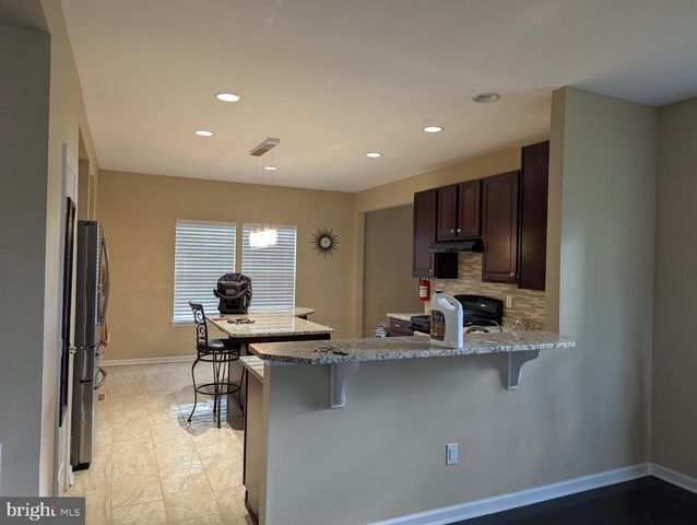 14 VIOLET CT, Woodbury, NJ 08096