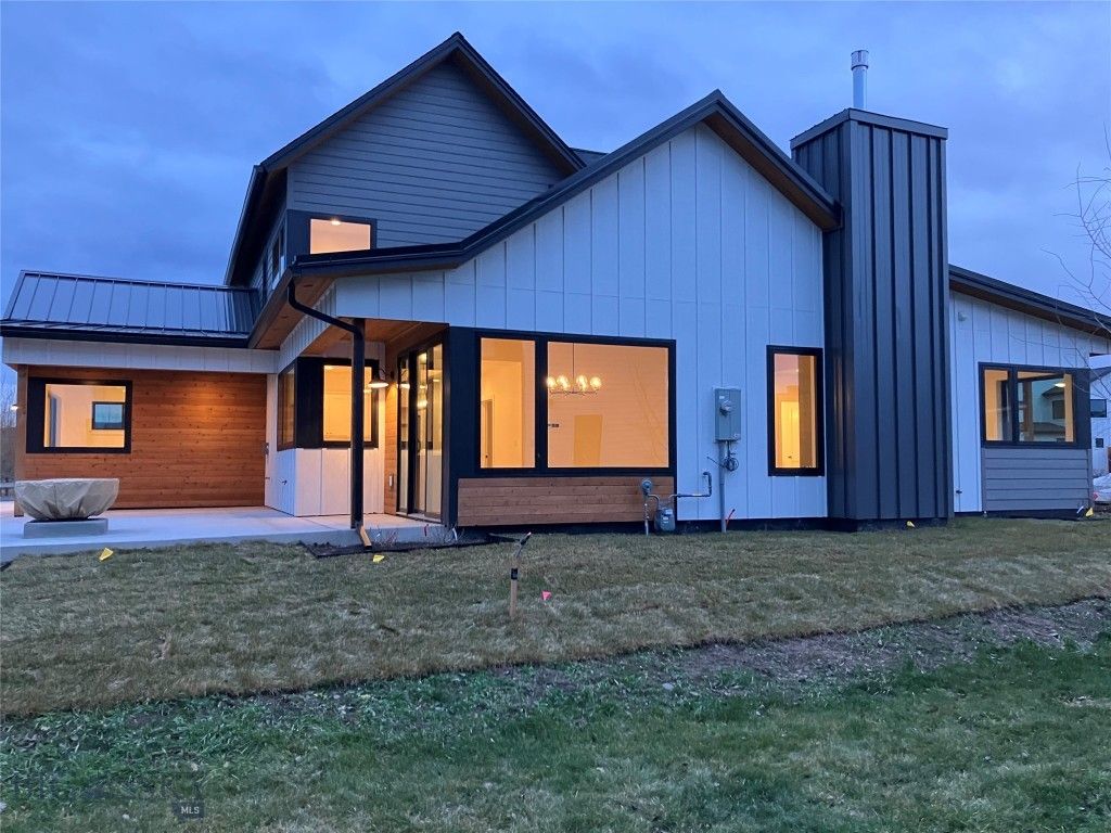 1460 Windrow Drive, Bozeman, MT 59718 photo 4