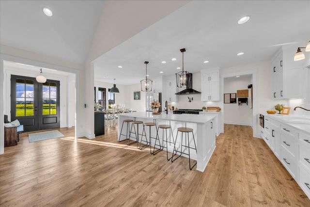 781 Brassfield Rd, Hillsboro, TN 37342