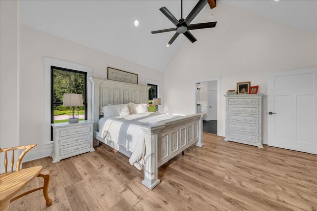 781 Brassfield Rd, Hillsboro, TN 37342