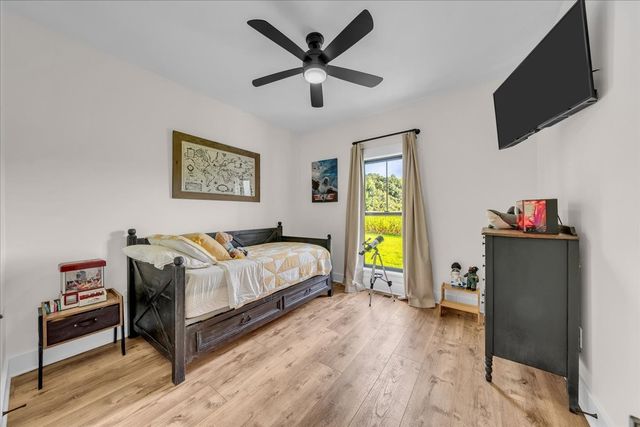 781 Brassfield Rd, Hillsboro, TN 37342