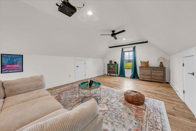 781 Brassfield Rd, Hillsboro, TN 37342