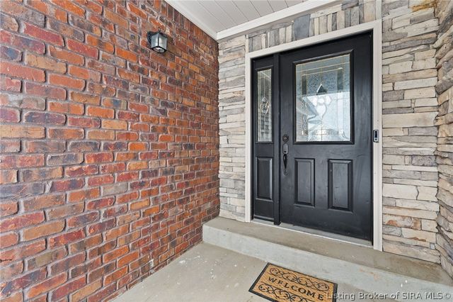 3106 Timberlake Court, Jeffersonville, IN 47130