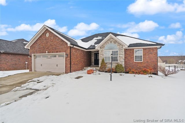 3106 Timberlake Court, Jeffersonville, IN 47130