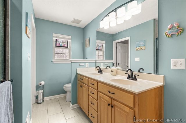 3106 Timberlake Court, Jeffersonville, IN 47130