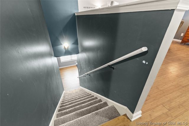 3106 Timberlake Court, Jeffersonville, IN 47130