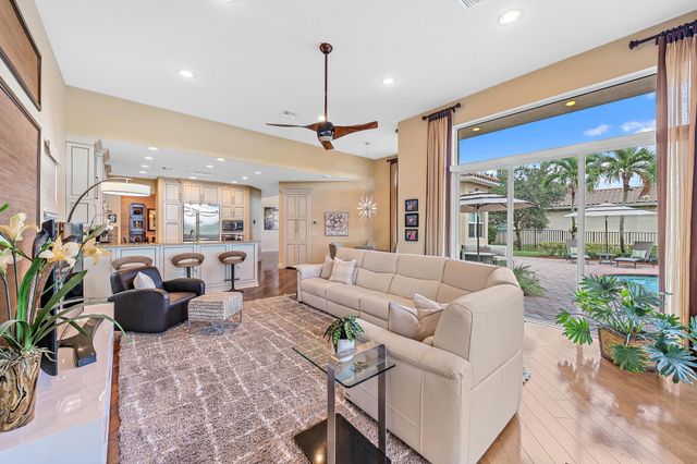 7788 Eden Ridge Way, Palm Beach Gardens, FL 33412