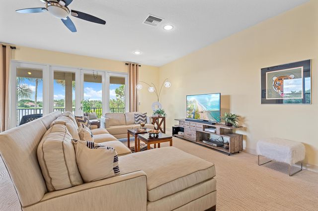7788 Eden Ridge Way, Palm Beach Gardens, FL 33412