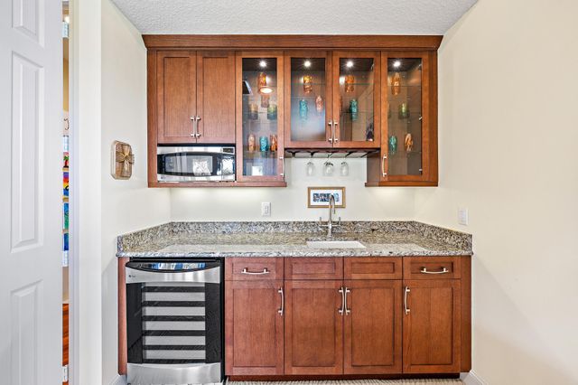 7788 Eden Ridge Way, Palm Beach Gardens, FL 33412