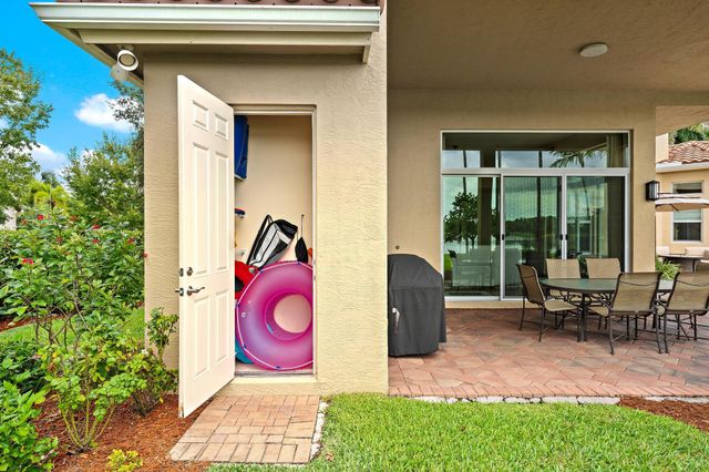 7788 Eden Ridge Way, Palm Beach Gardens, FL 33412