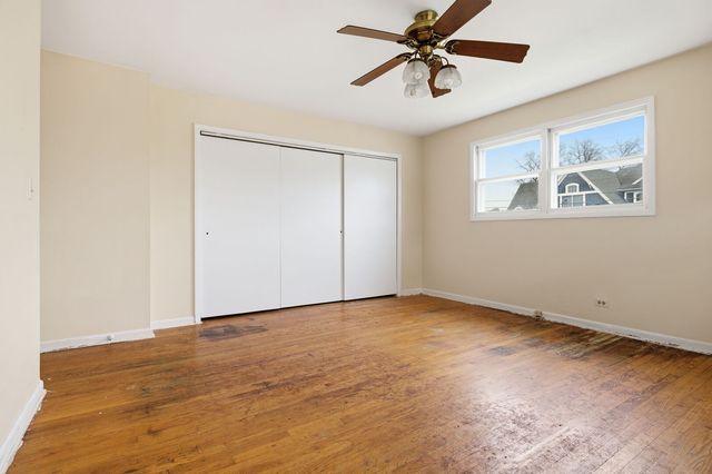 155 E Madison Street, Elmhurst, IL 60126