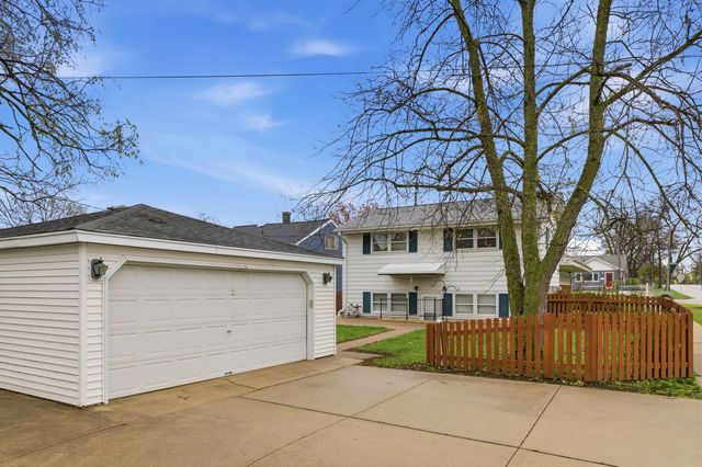 155 E Madison Street, Elmhurst, IL 60126