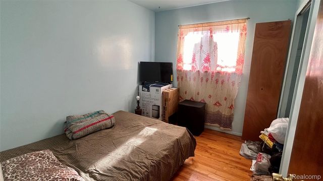 24955 Beierman Avenue, Warren, MI 48091