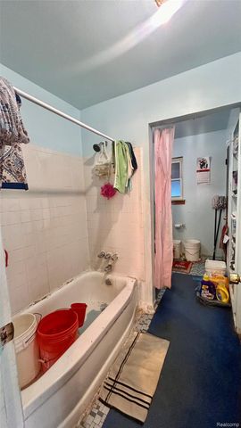 24955 Beierman Avenue, Warren, MI 48091