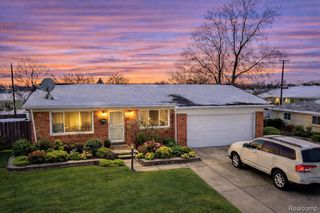 24955 Beierman Avenue, Warren, MI 48091