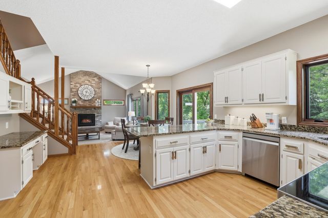8761 Inverness Road, Woodbury, MN 55125