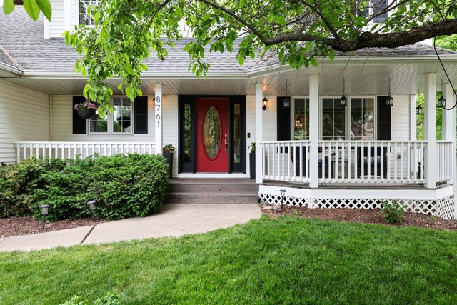 8761 Inverness Road, Woodbury, MN 55125