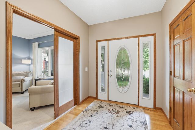 8761 Inverness Road, Woodbury, MN 55125