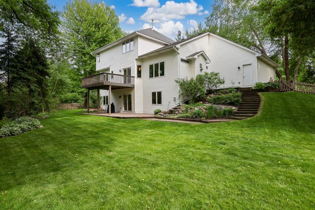8761 Inverness Road, Woodbury, MN 55125