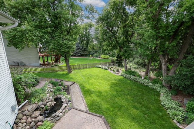8761 Inverness Road, Woodbury, MN 55125