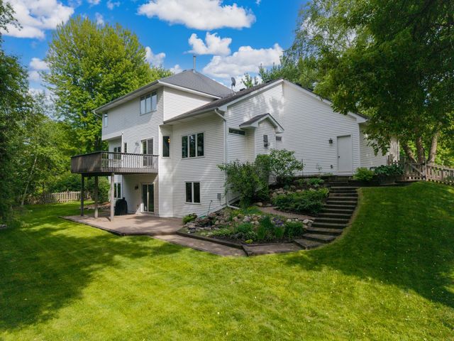 8761 Inverness Road, Woodbury, MN 55125
