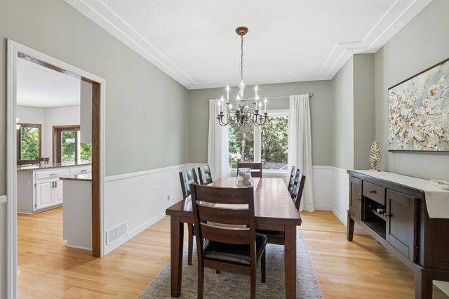 8761 Inverness Road, Woodbury, MN 55125