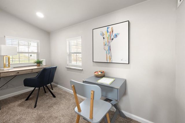 411 W Springer Avenue, Guthrie, OK 73044