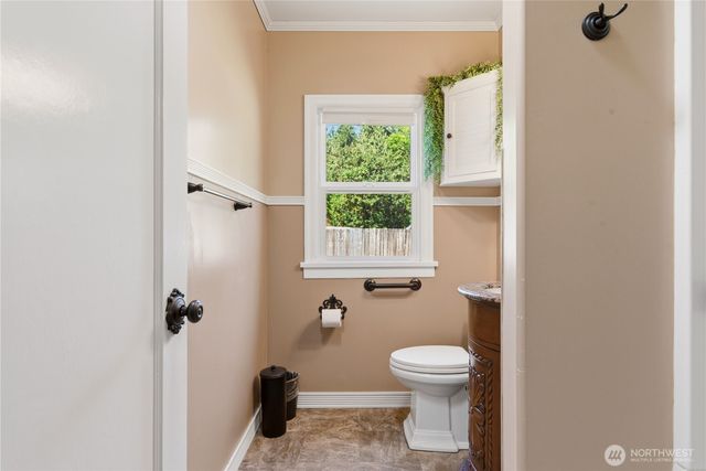 840 11th Avenue, Fox Island, WA 98333