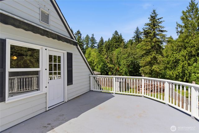 840 11th Avenue, Fox Island, WA 98333