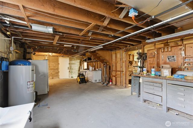 840 11th Avenue, Fox Island, WA 98333